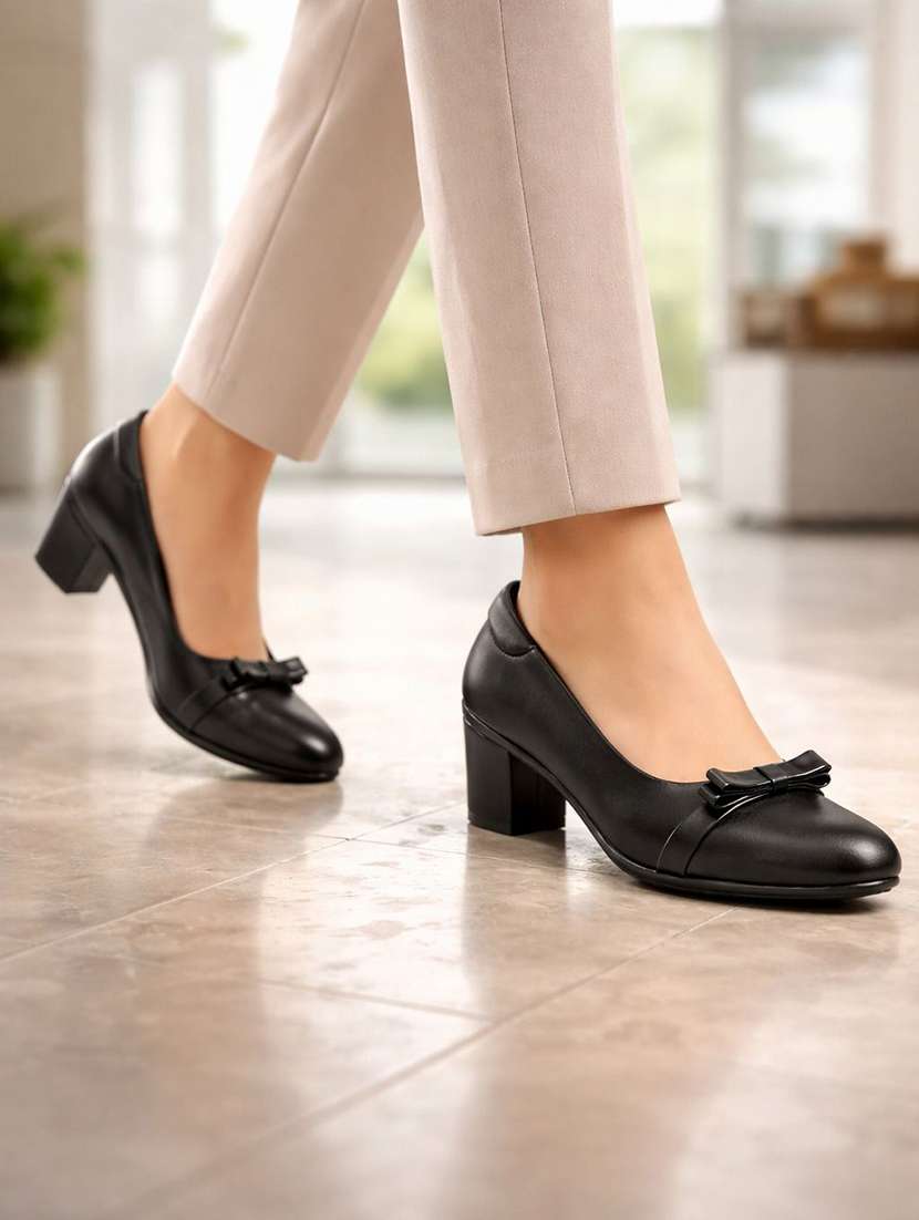 Women Solid Slip On Pumps - 22602831 -  Standard Image - 4