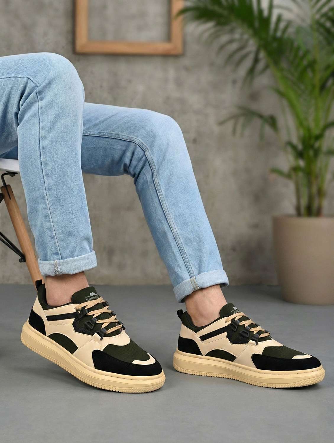 men color block lace up sneaker - 22602872 -  Standard Image - 4