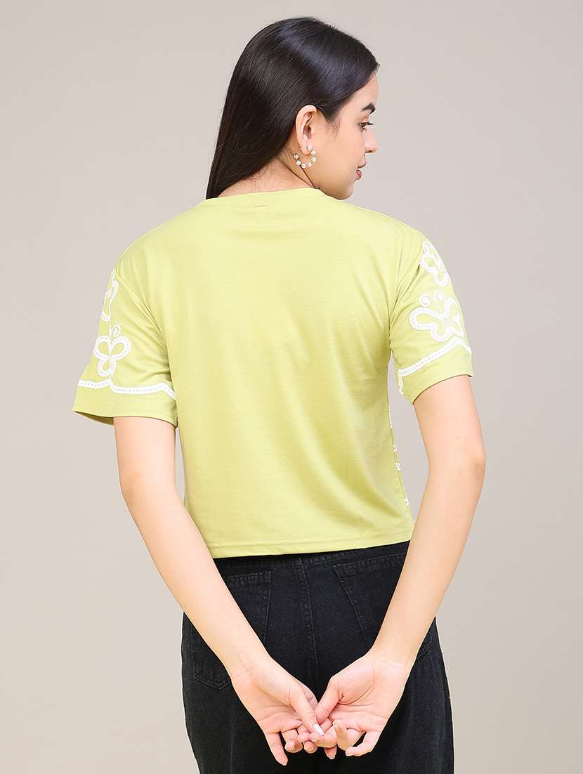 Women Printed Short Sleeves Regular T-shirt - 22602982 -  Standard Image - 4