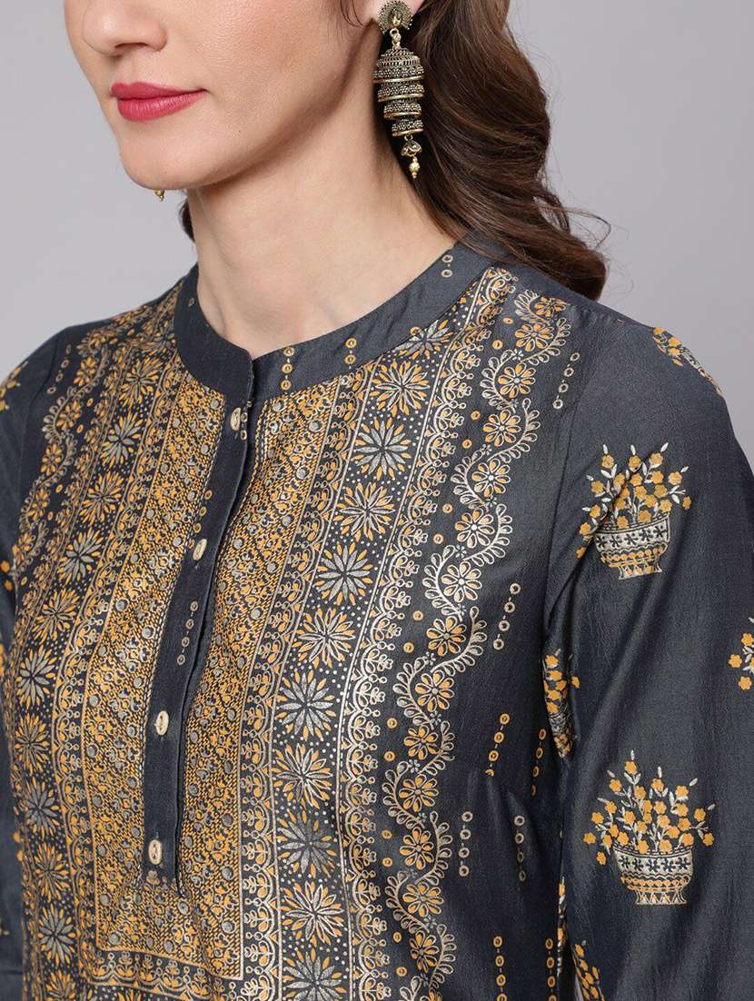 Women Printed Three Quarter Sleeves Kurta Pant Set - 22603587 -  Standard Image - 1