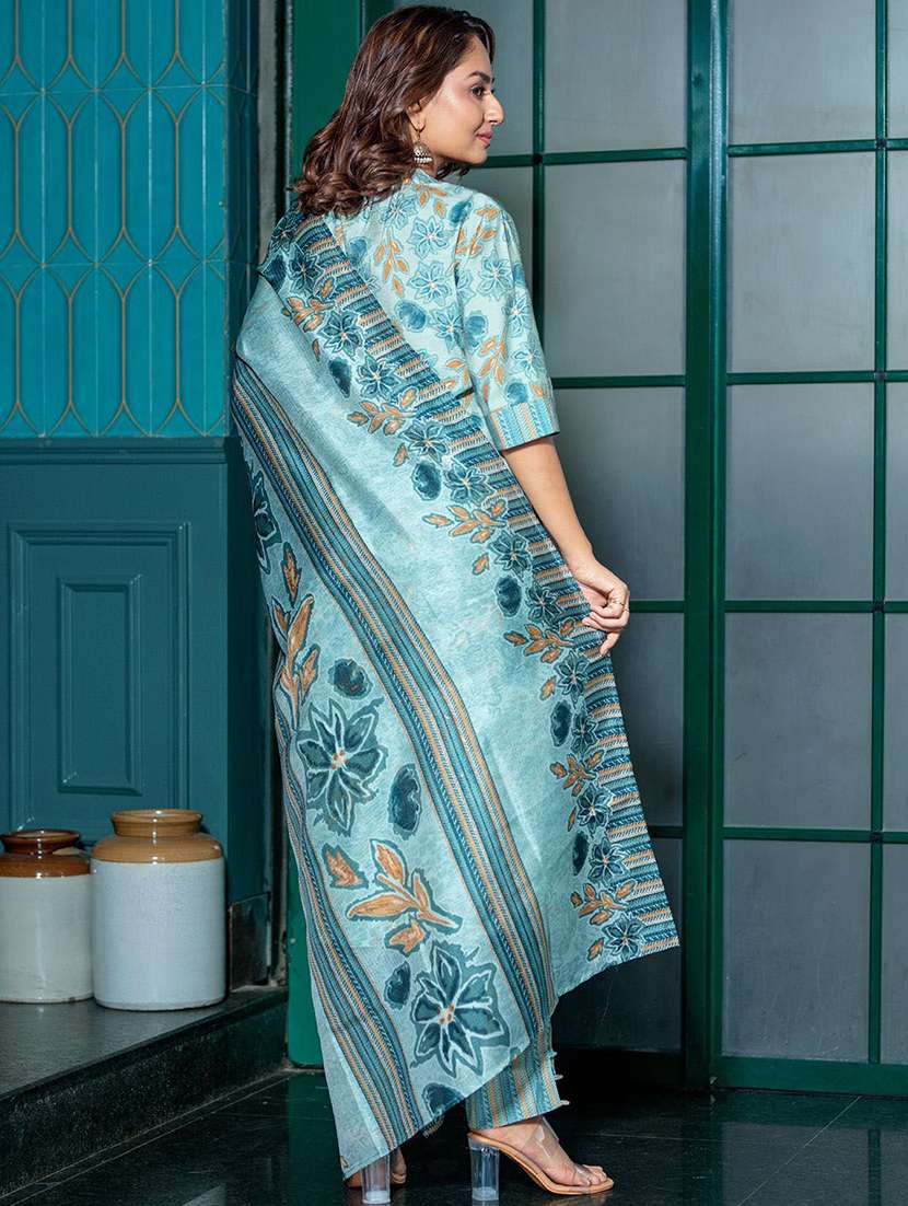 women printed three quarter sleeves kurta pant set with dupatta - 22603636 -  Standard Image - 4