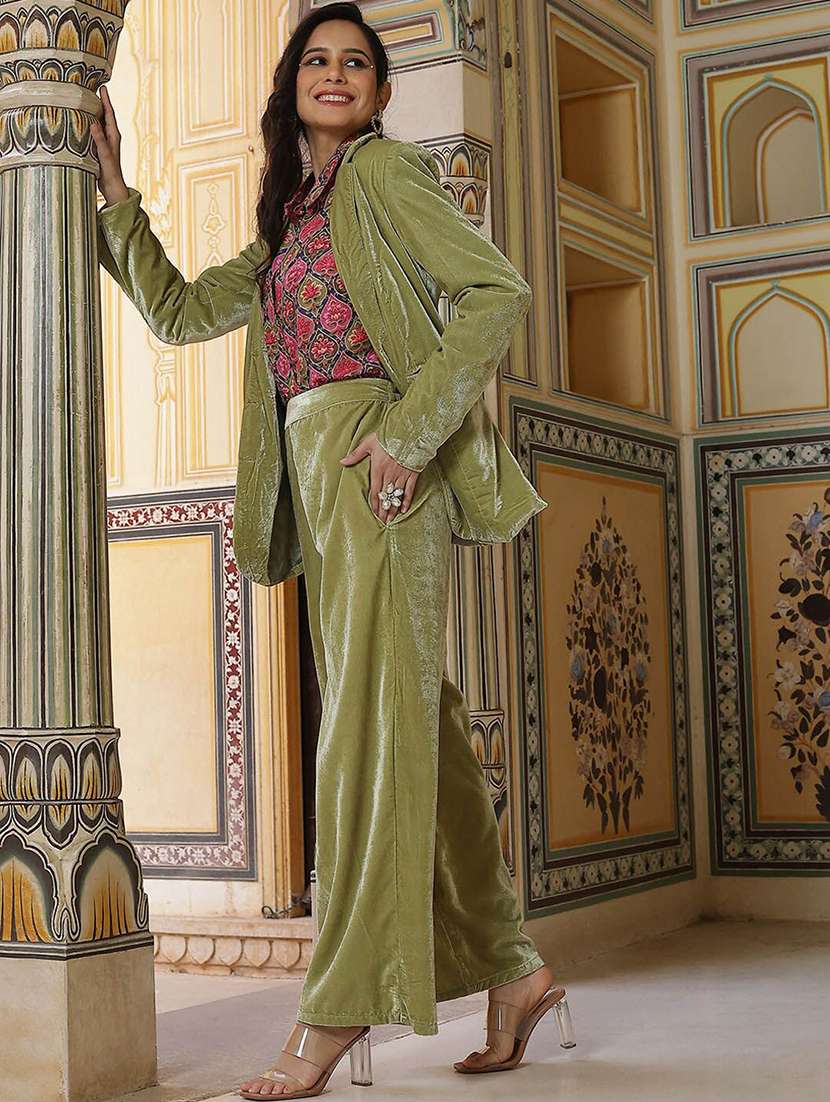 Women Solid Long Sleeves Blazer And Trouser Co-ord Set - 22603658 -  Standard Image - 4
