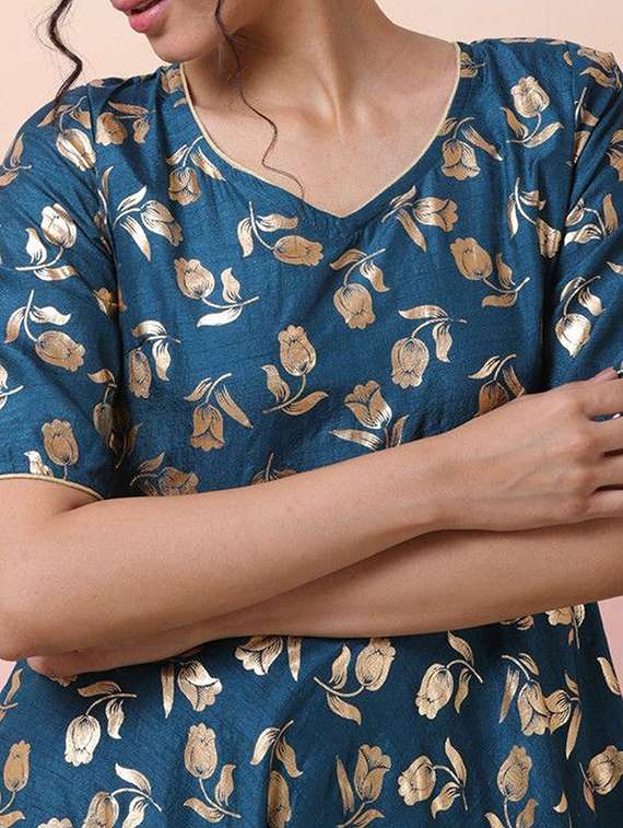 women printed short sleeves fit and flare dress - 22603736 -  Standard Image - 1