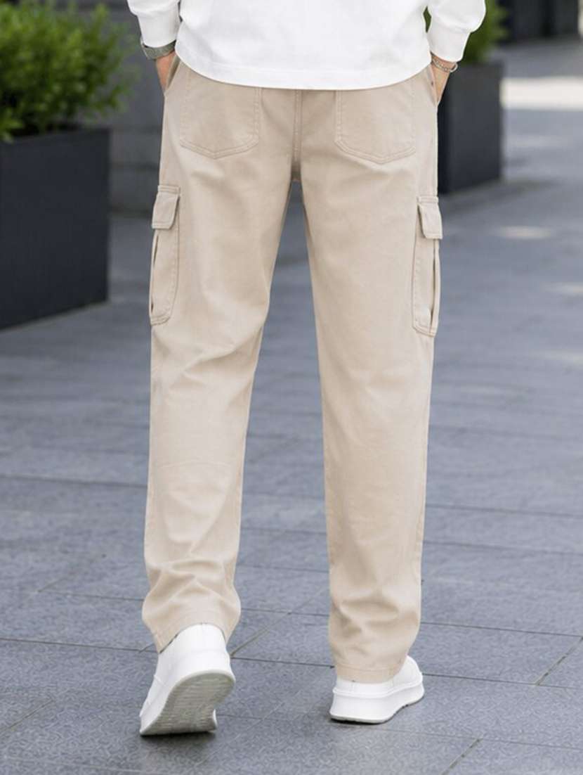 Men Solid Mid Rise Relaxed Fit Cargo Pant - 22603850 -  Standard Image - 4