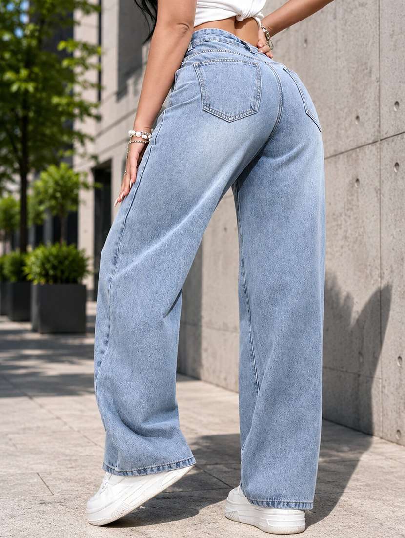 women washed high rise baggy jeans - 22603859 -  Standard Image - 4