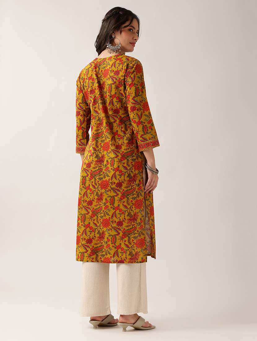 women printed three quarter sleeve straight kurta - 22604035 -  Standard Image - 4