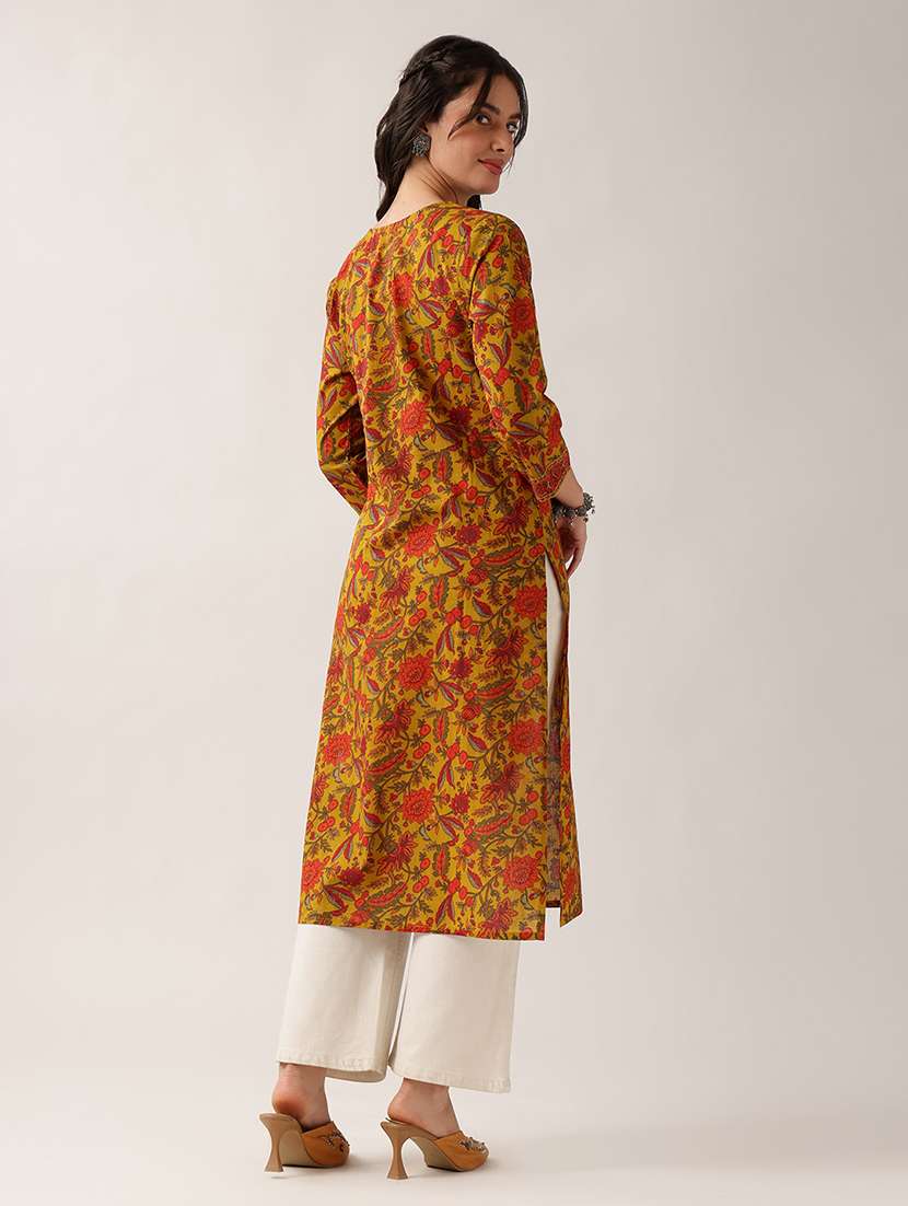 women printed three quarter sleeve straight kurta - 22604038 -  Standard Image - 4