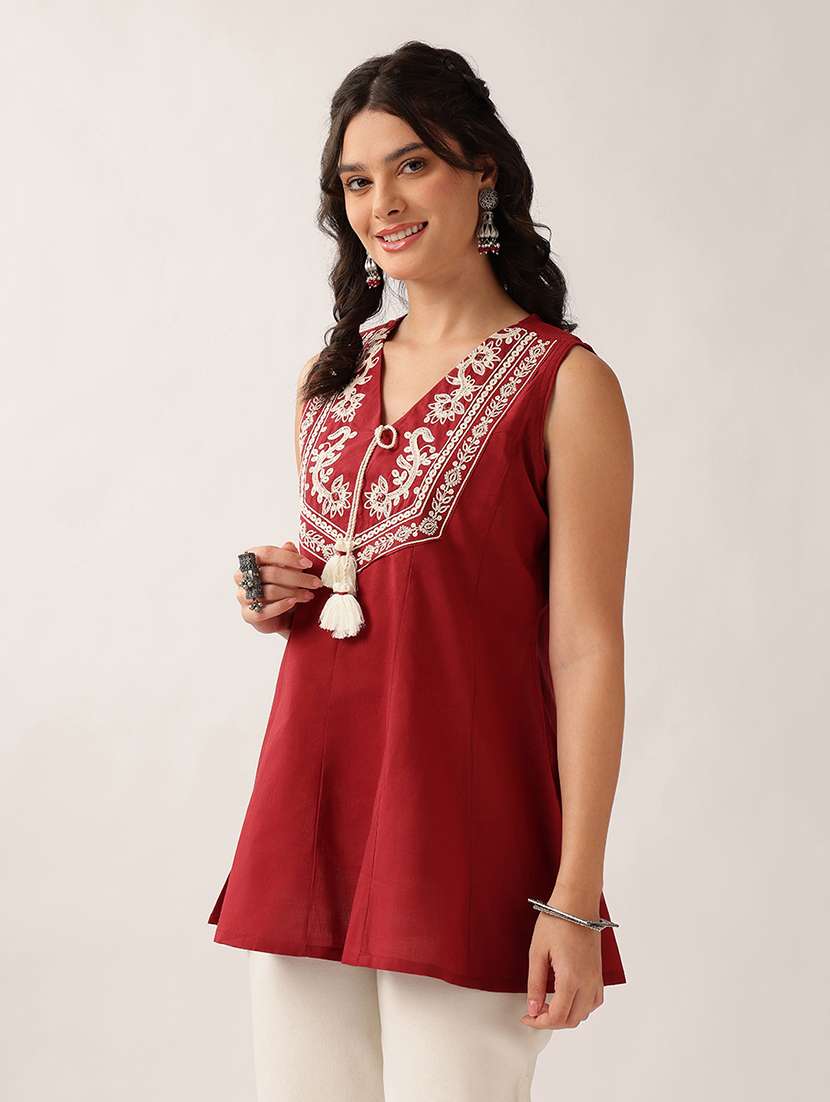 Women Embroidered Sleeveless A-line Tunic - 22604069 -  Standard Image - 1
