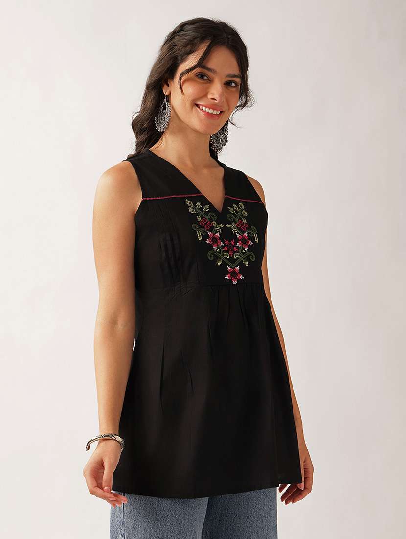 Women Embroidered Sleeveless A-line Tunic - 22604076 -  Standard Image - 1