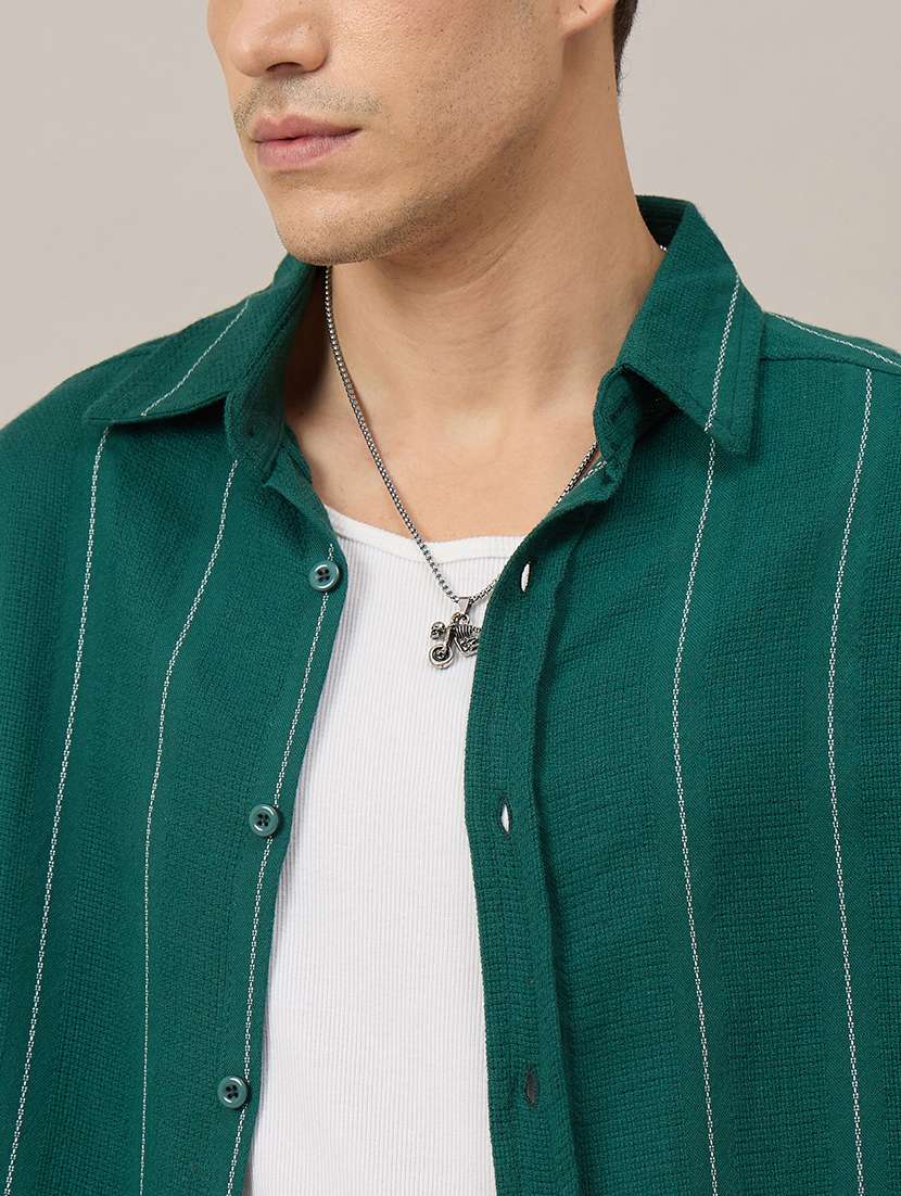 men striped short sleeve oversized casual shirt - 22604082 -  Standard Image - 1