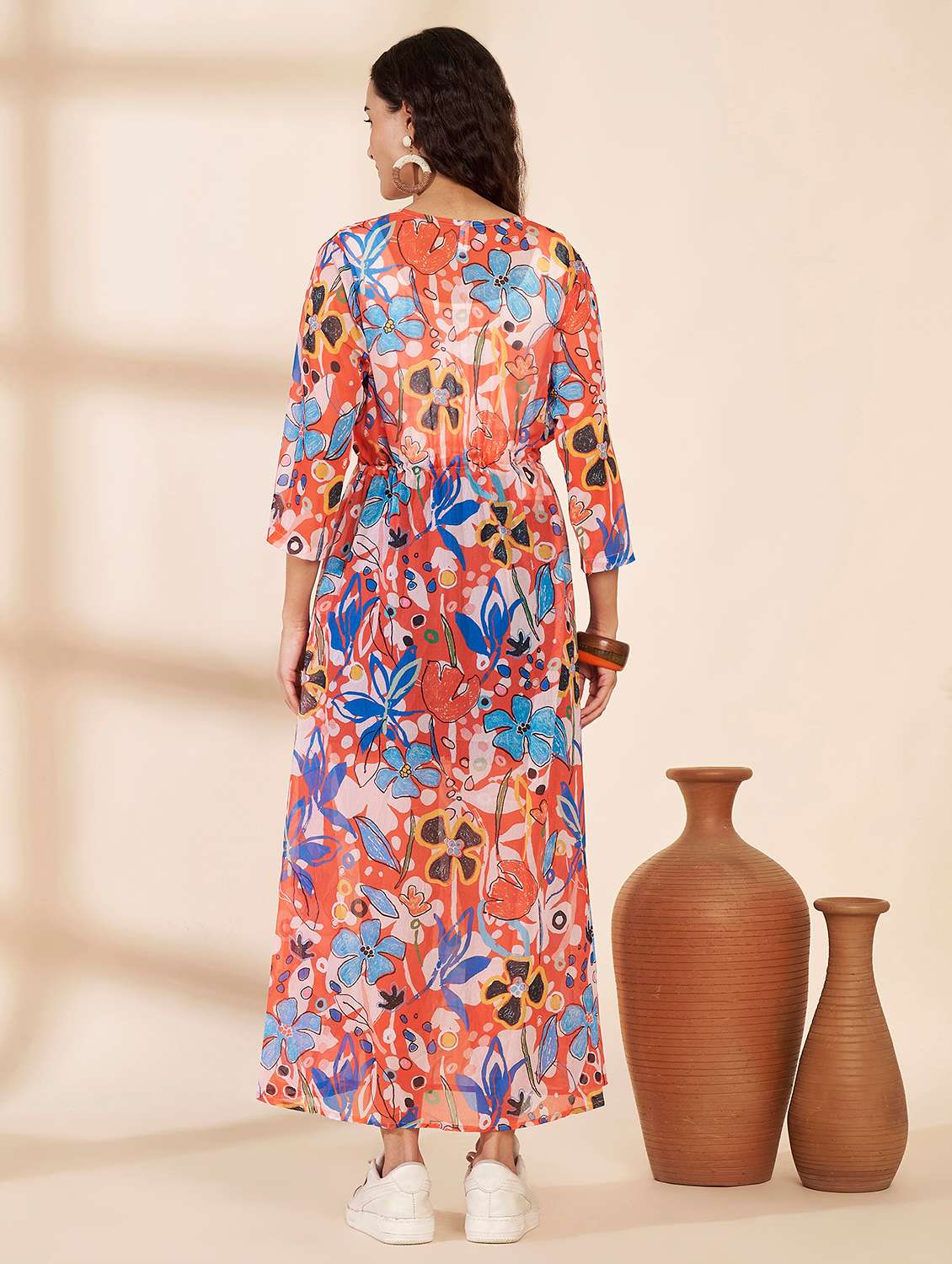 women printed three quarter sleeves long shrug - 22604095 -  Standard Image - 4