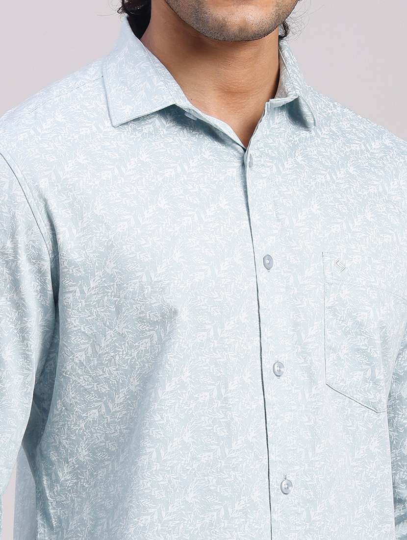 Men Printed Collared Slim Fit Casual Shirt - 22604463 -  Standard Image - 1