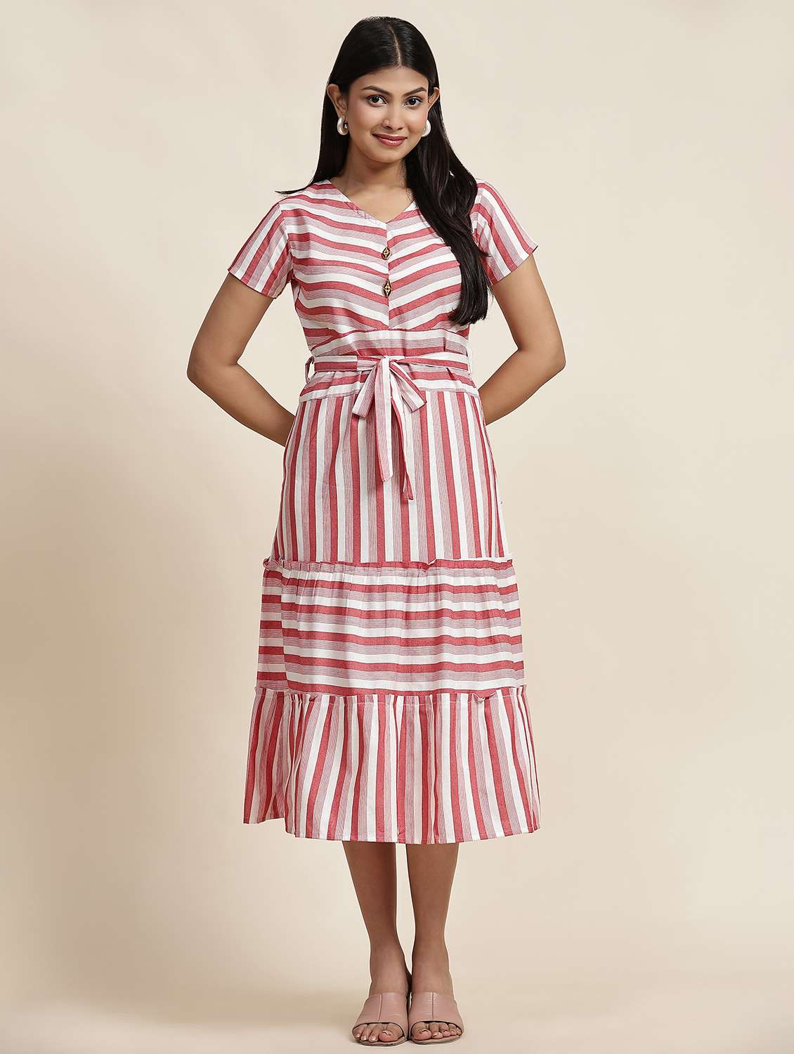 women printed short sleeves tiered dress - 22604897 -  Standard Image - 1