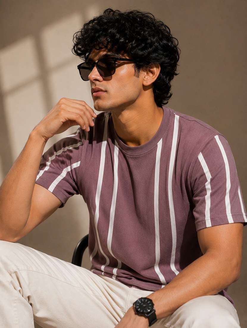men striped short sleeve oversized t-shirt - 22604934 -  Standard Image - 1