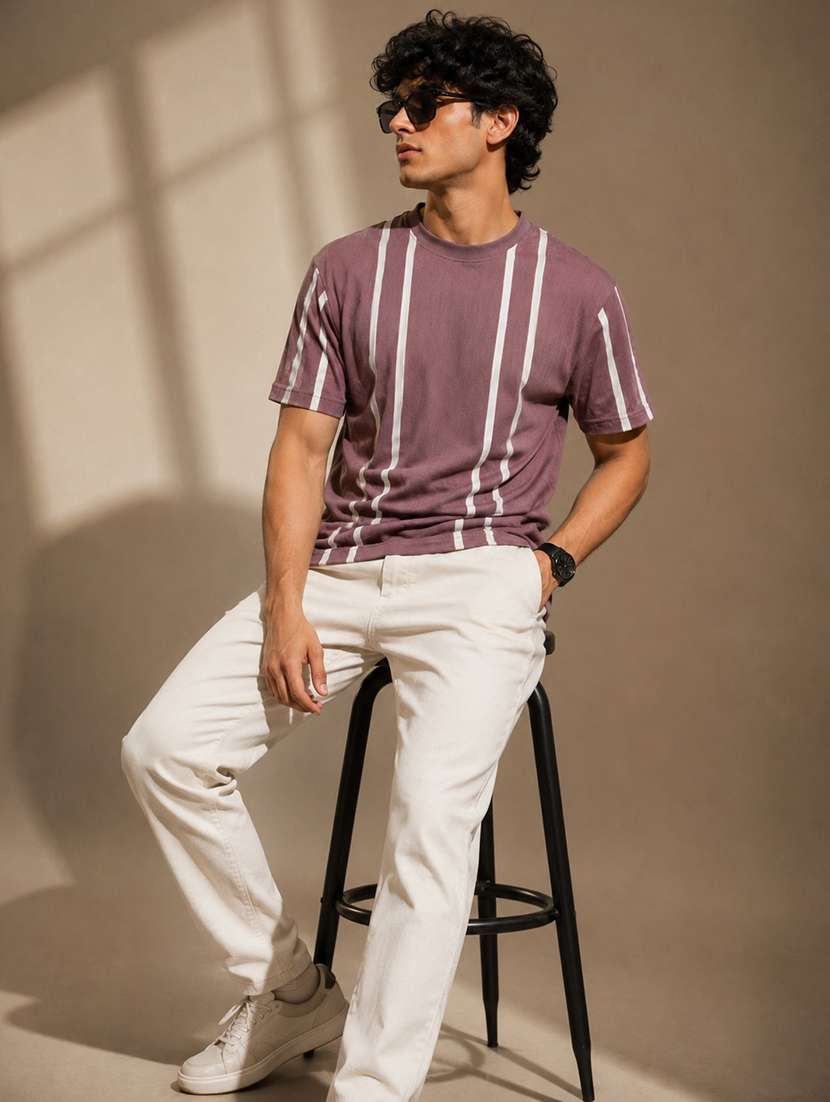 men striped short sleeve oversized t-shirt - 22604934 -  Standard Image - 4