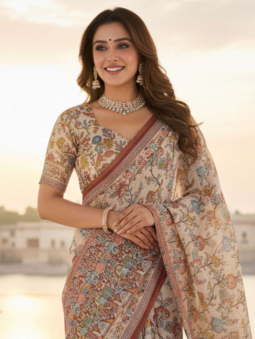 women printed casual wear saree with blouse - 22606187 -  Standard Image - 1