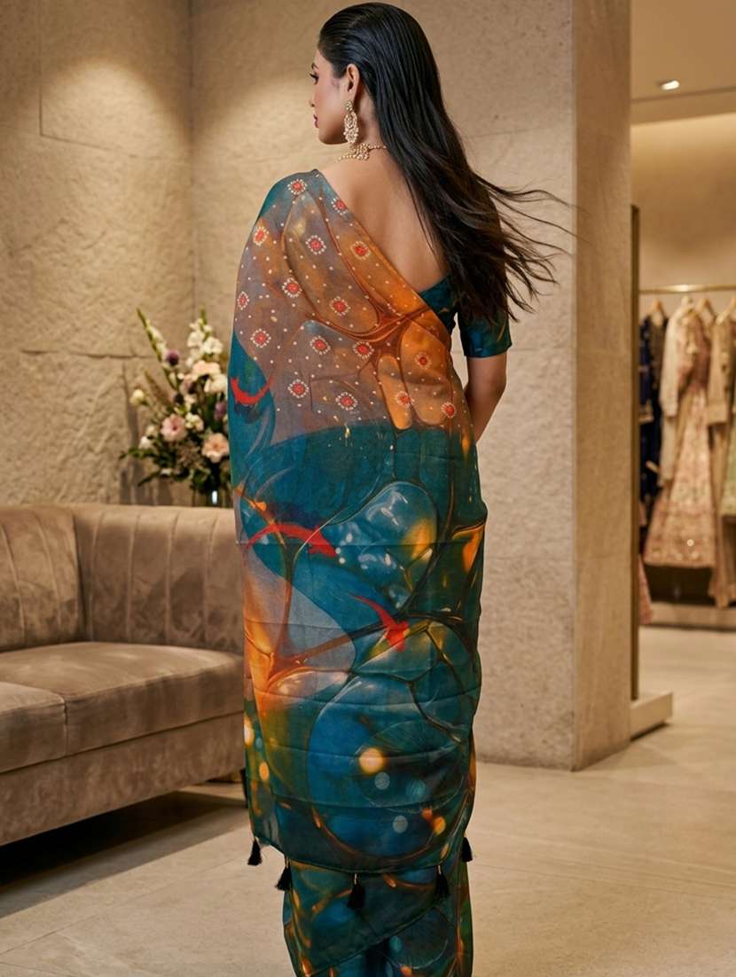 women printed casual wear saree with blouse - 22606373 -  Standard Image - 1