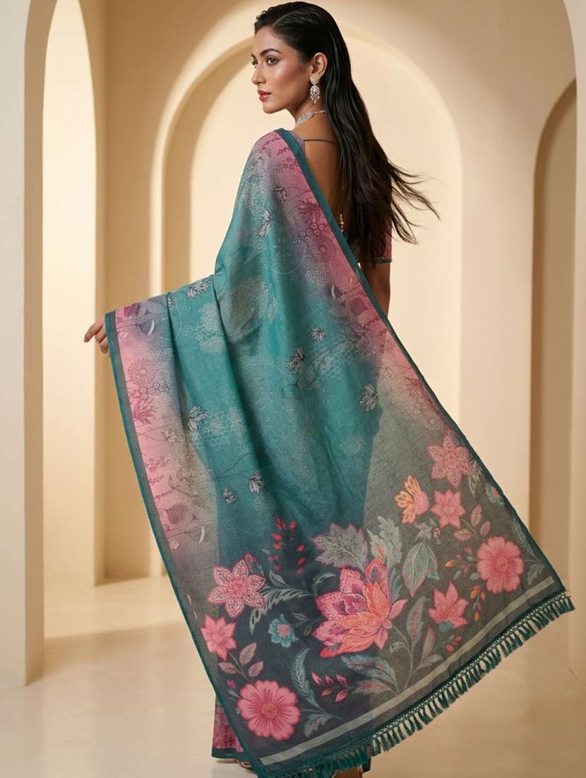 women printed casual wear saree with blouse - 22606377 -  Standard Image - 1