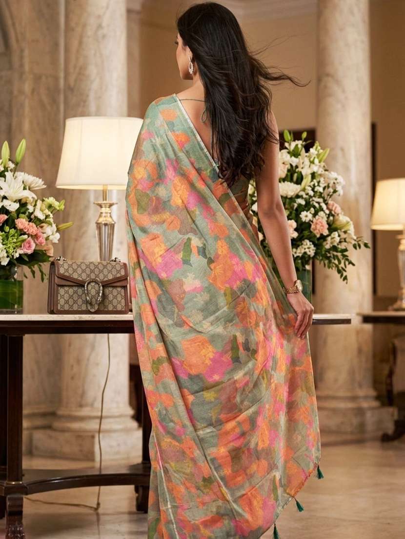 women printed casual wear saree with blouse - 22606384 -  Standard Image - 1