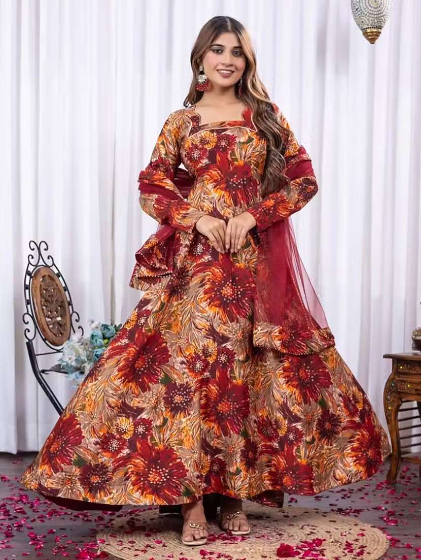 women printed long sleeves kurta dupatta set