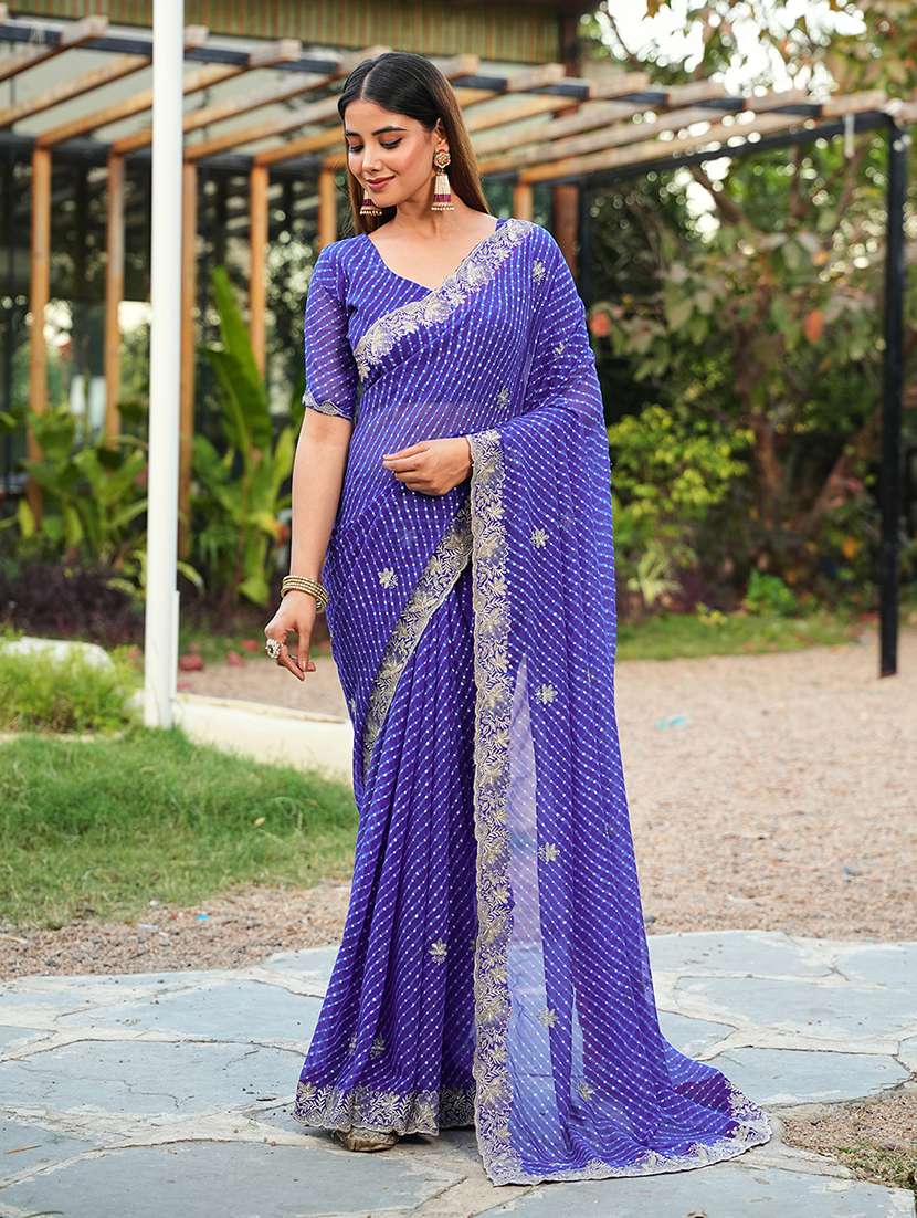 Women Bandhani Printed Saree With Blouse - 22606487 -  Standard Image - 1