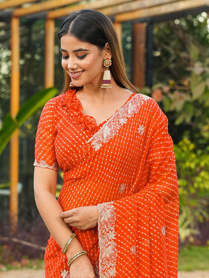 Women Bandhani Printed Saree With Blouse - 22606489 -  Standard Image - 1