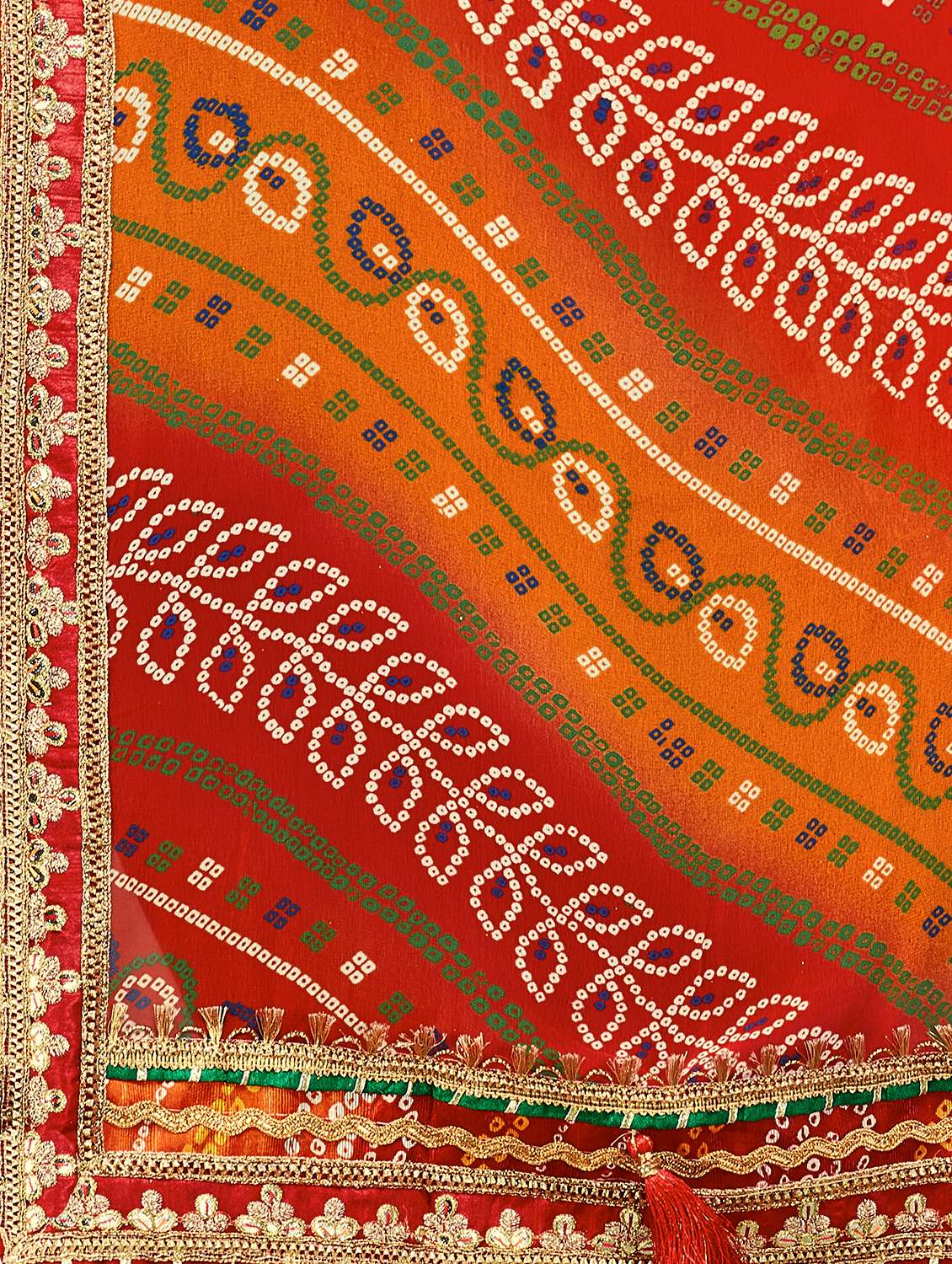 Women Bandhani Printed Half & Half Saree With Blouse - 22606801 -  Standard Image - 1