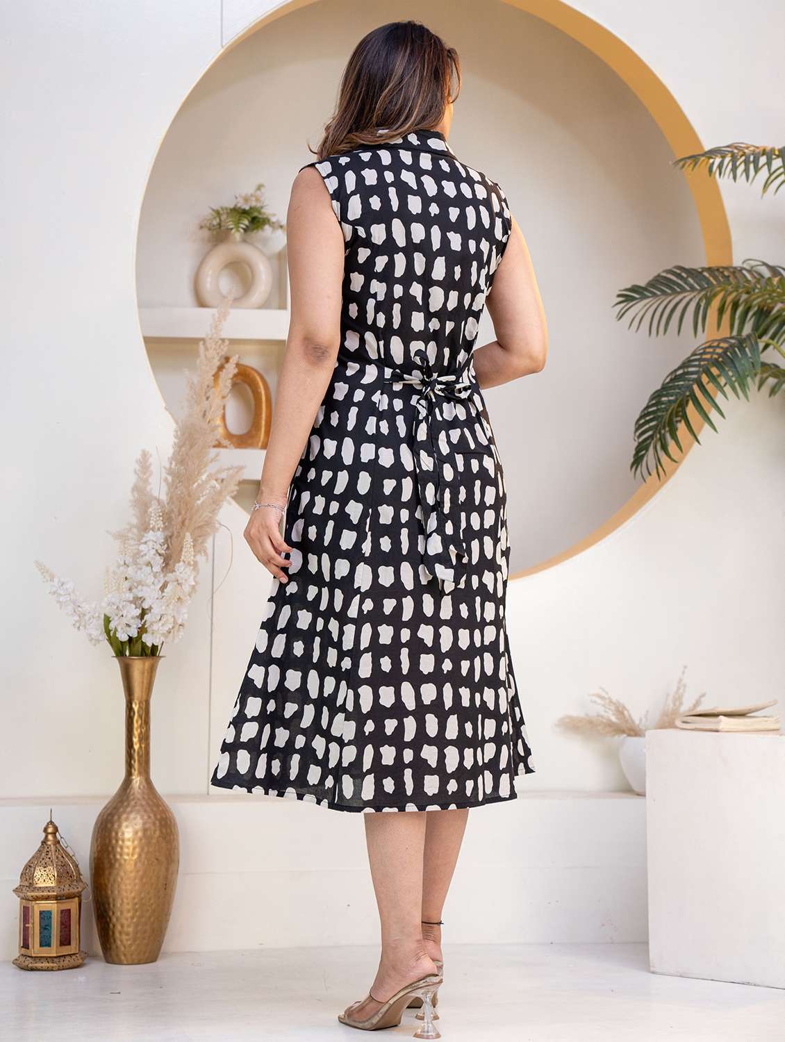 women printed sleeveless a-line dress - 22608773 -  Standard Image - 4