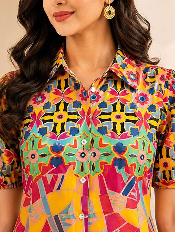 women printed short sleeves tiered dress - 22608774 -  Standard Image - 1