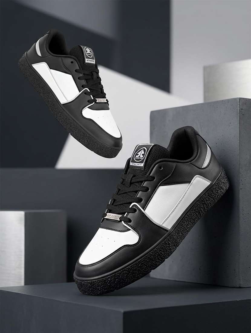 Men Colourblocked Lace Up Sneaker - 22608858 -  Standard Image - 1
