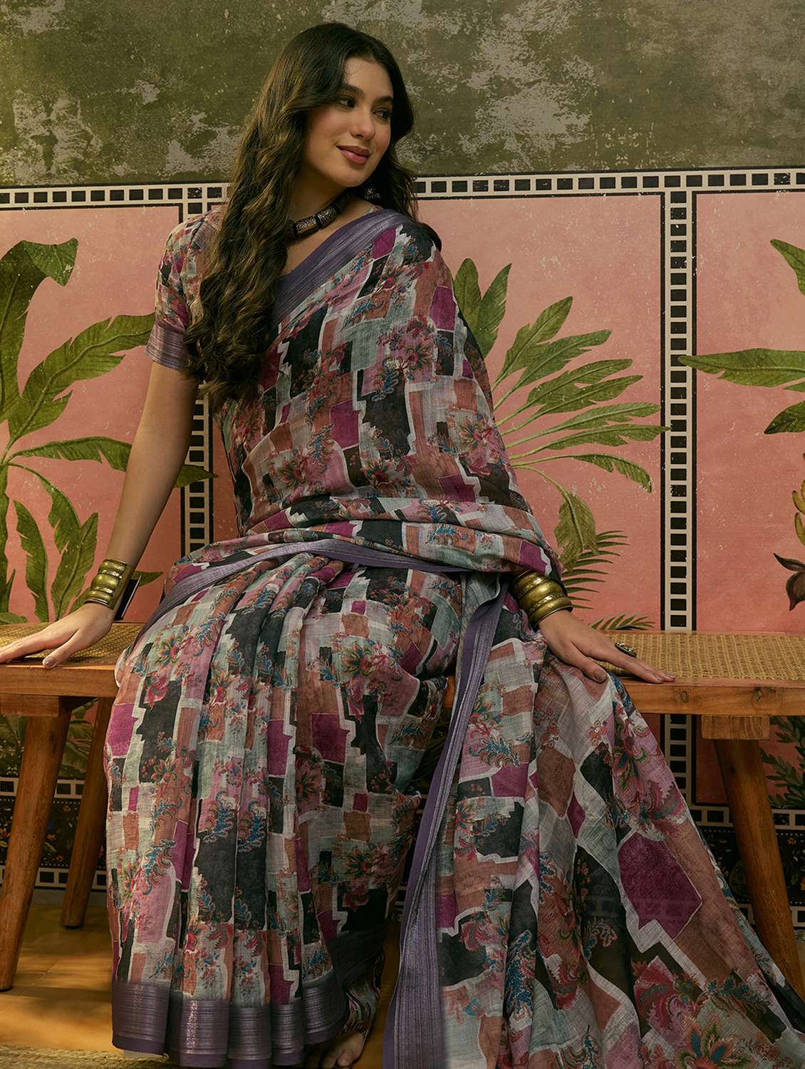 women printed casual wear saree with blouse - 22610090 -  Standard Image - 4