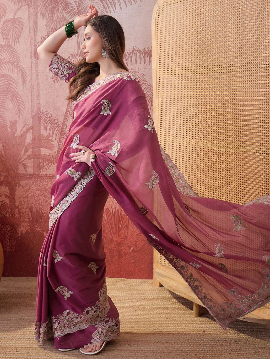 women solid with work embroidered saree with blouse - 22610128 -  Standard Image - 1