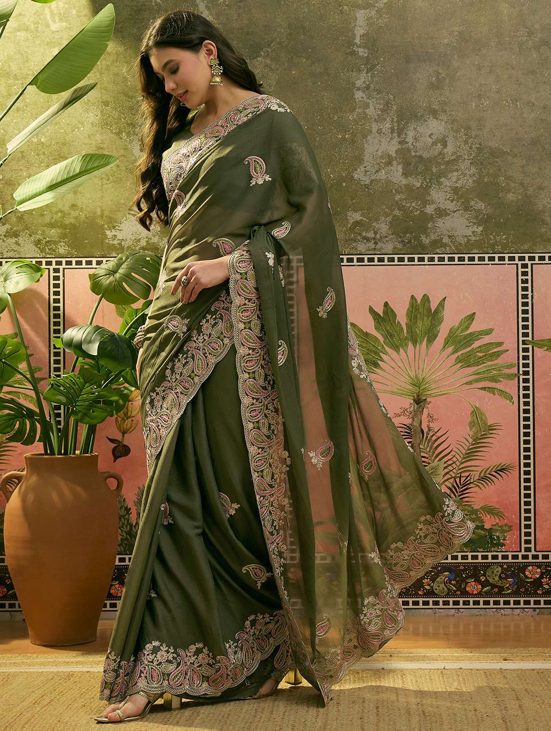 women solid with work embroidered saree with blouse - 22610131 -  Standard Image - 1