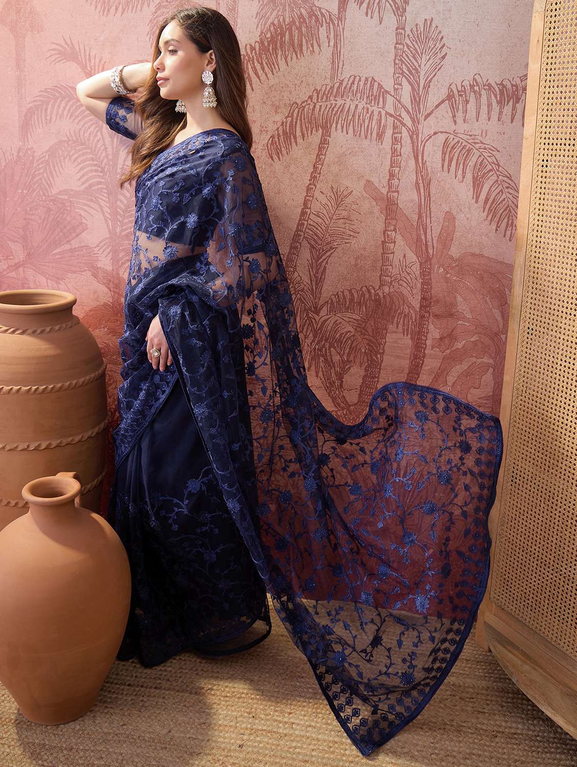women solid with work embroidered saree with blouse - 22610141 -  Standard Image - 4