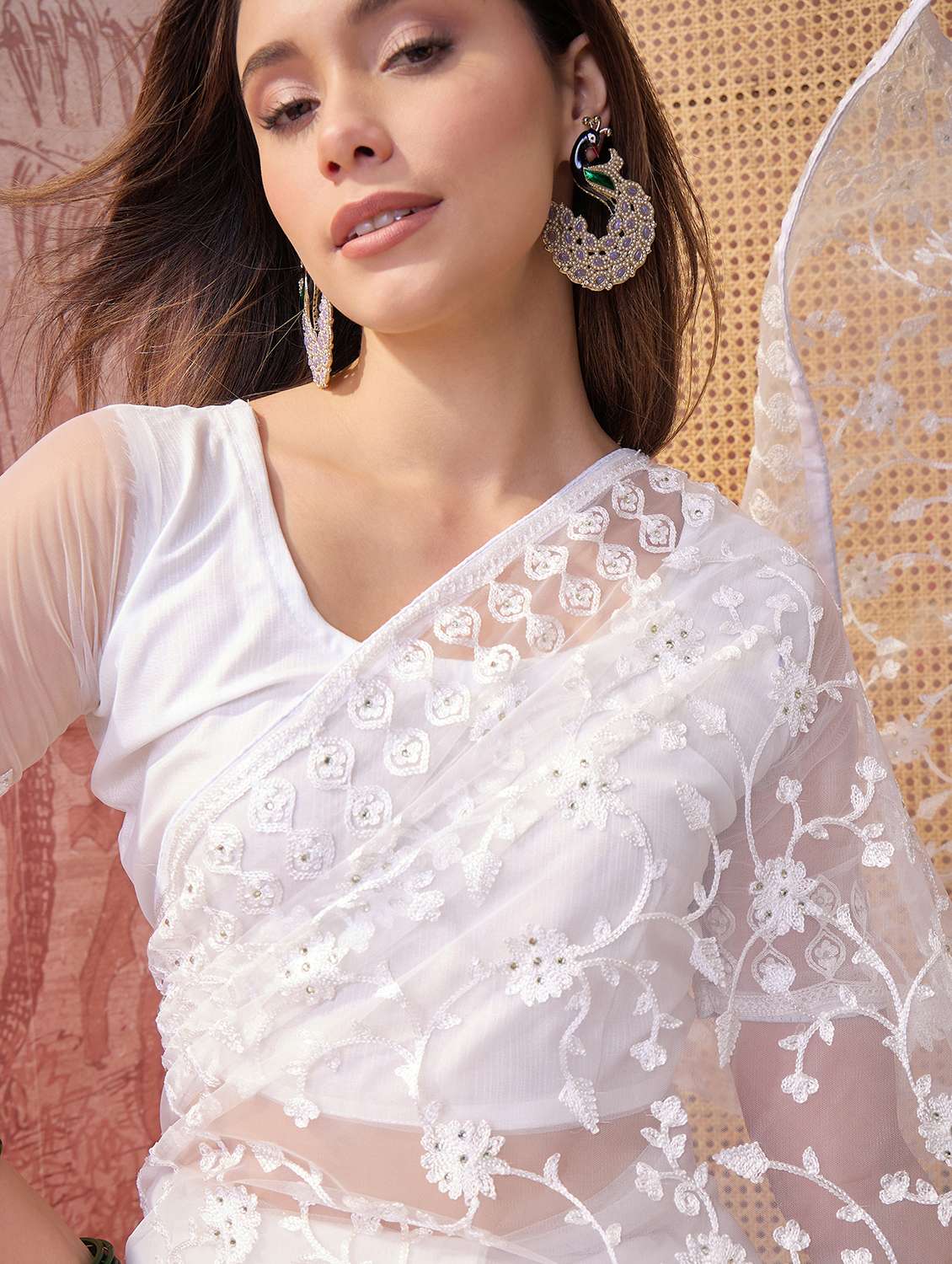 women solid with work embroidered saree with blouse - 22610142 -  Standard Image - 1