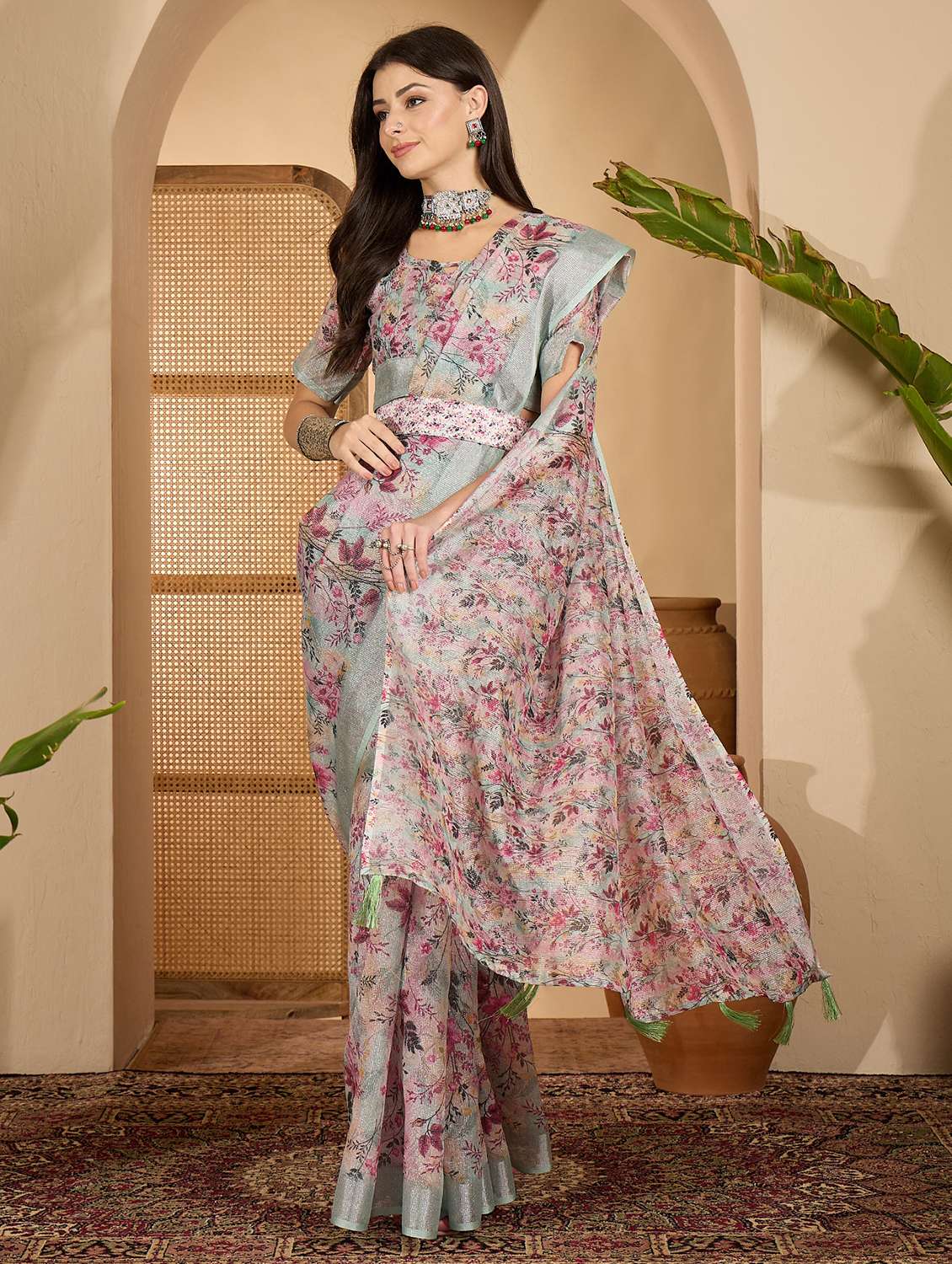 women printed casual wear saree with blouse - 22610183 -  Standard Image - 4