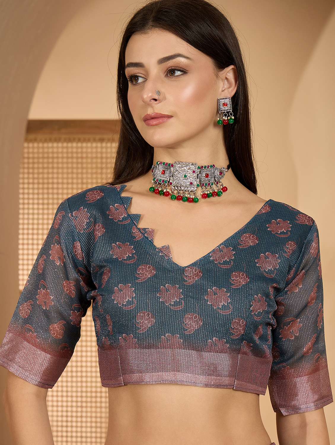 women printed casual wear saree with blouse - 22610185 -  Standard Image - 4