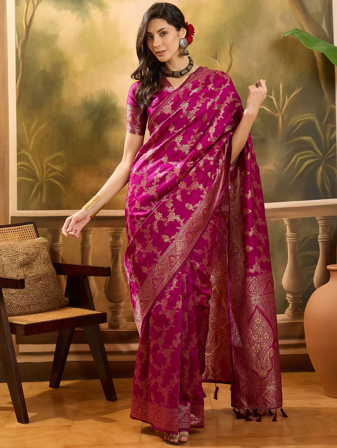 women self design banarasi saree with blouse - 22610208 -  Standard Image - 1