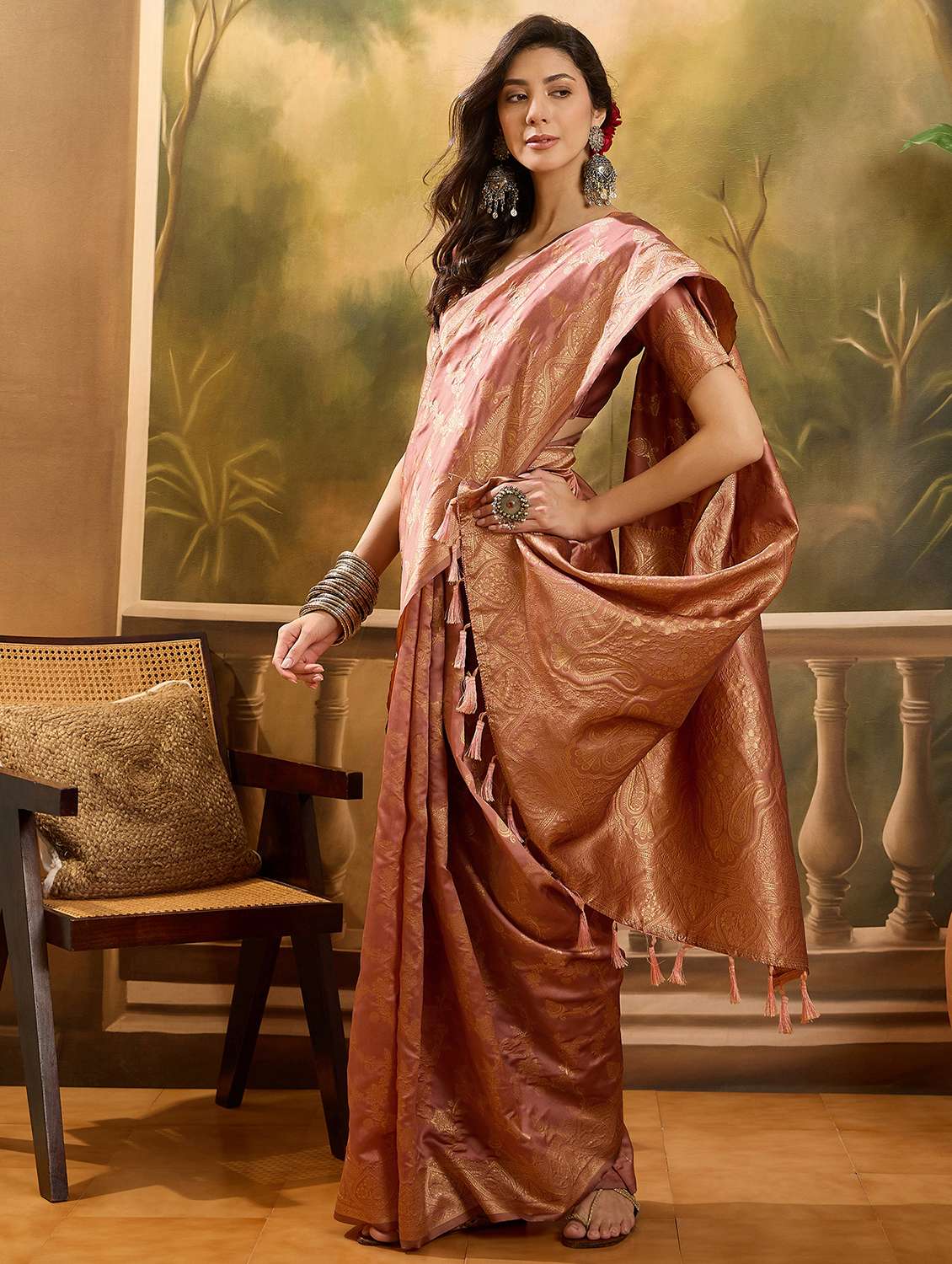 women self design banarasi saree with blouse - 22610212 -  Standard Image - 4