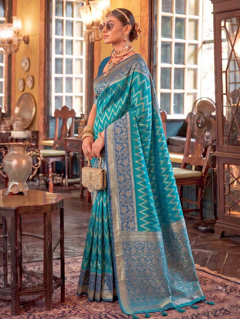 women self design banarasi saree with blouse - 22610279 -  Standard Image - 1