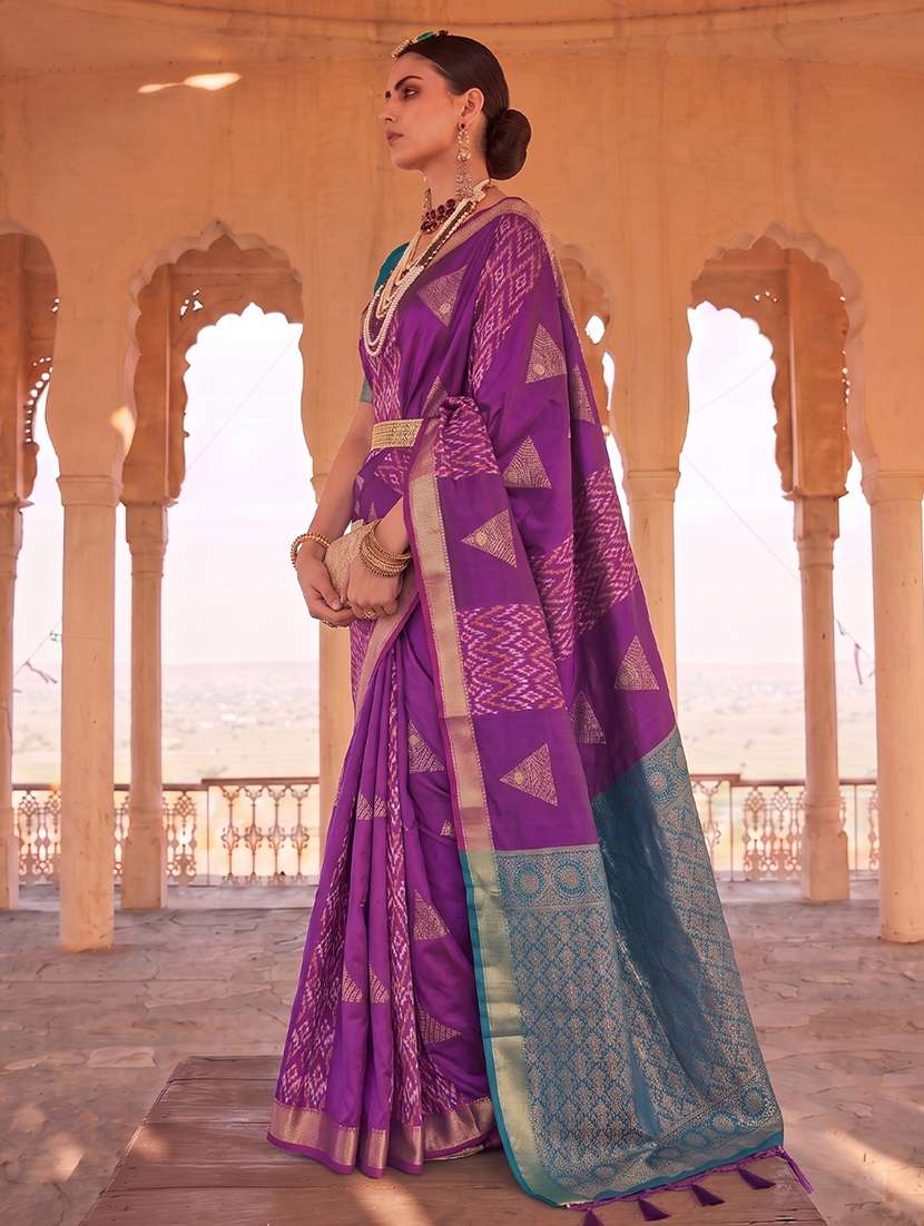 women self design banarasi saree with blouse - 22610290 -  Standard Image - 1