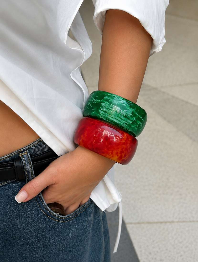 women set of 2 marbled resin bangles - 22614919 -  Standard Image - 4