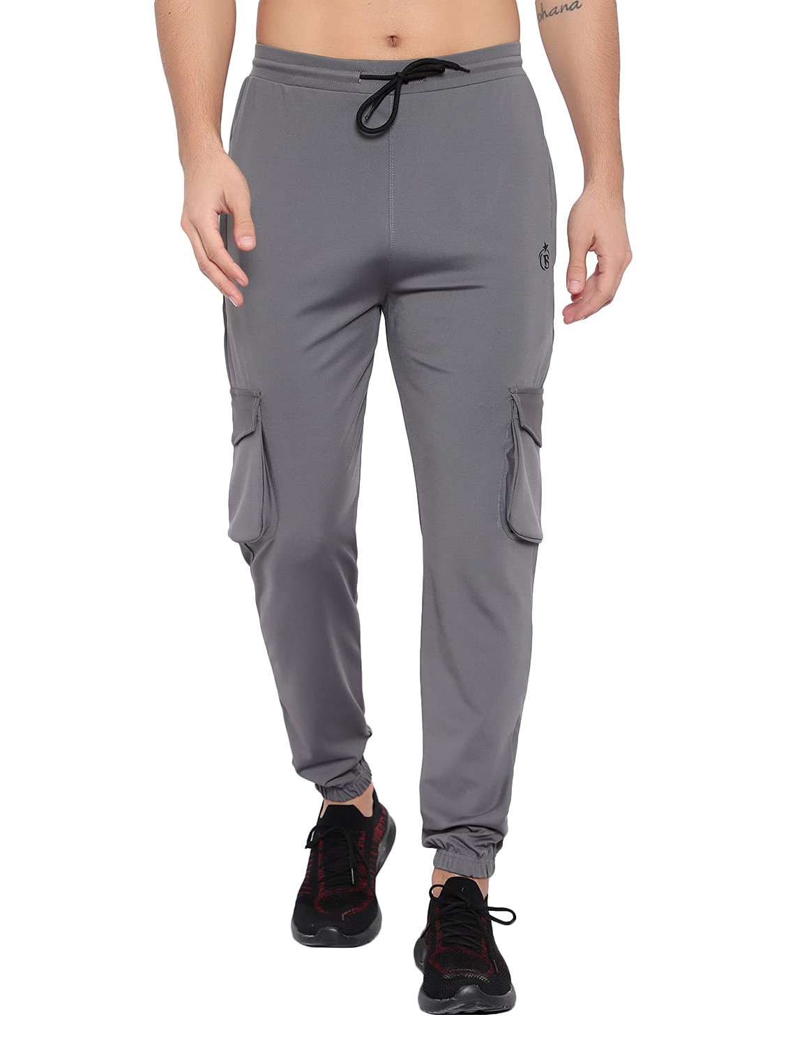 men solid mid rise regular fit jogger