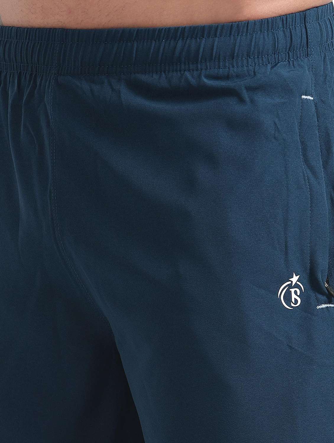 Men Solid Mid Rise Regular Fit Shorts - 22615305 -  Standard Image - 1