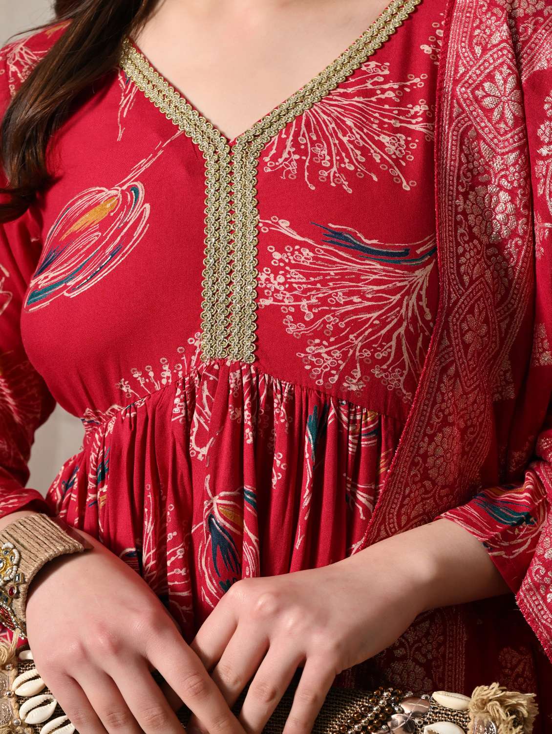 women printed three quarter sleeves kurta dupatta set - 22615491 -  Standard Image - 1