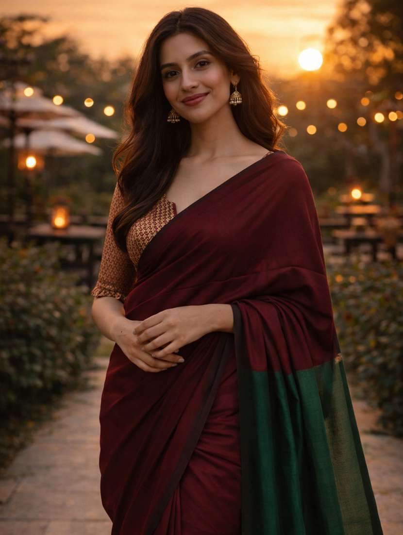 Women Solid Handloom Saree With Blouse - 22615535 -  Standard Image - 1