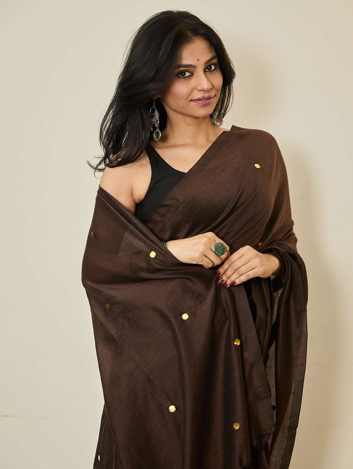 women solid with work handloom saree with blouse - 22615545 -  Standard Image - 1