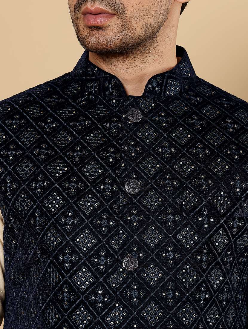 Men Embroidered Sleeveless Nehru Jacket - 22615854 -  Standard Image - 1