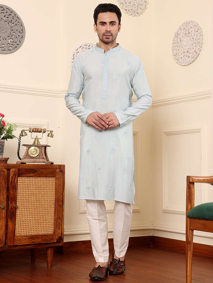 Men Embroidered Mandarin Neck Long Kurta - 22615895 -  Standard Image - 1