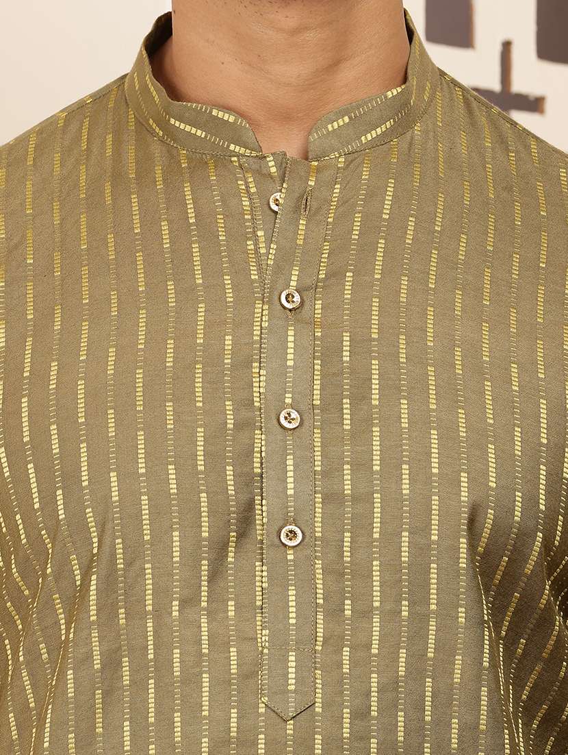 Men Self Design Mandarin Neck Long Kurta - 22615921 -  Standard Image - 1